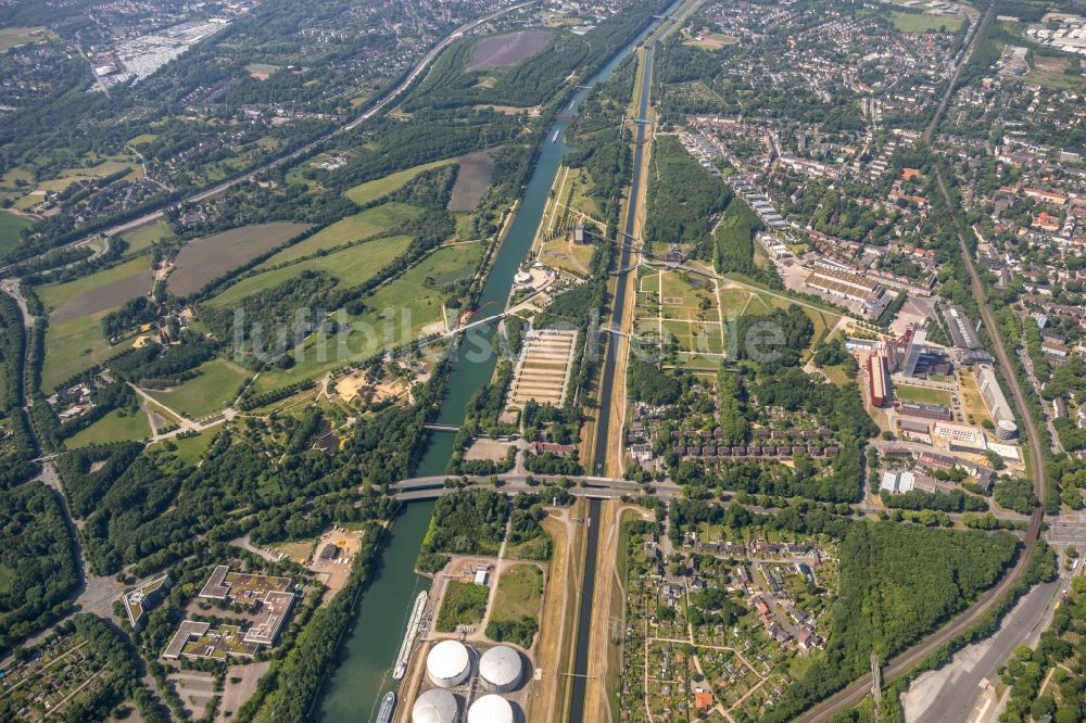 Gelsenkirchen von oben - Parkanlage des Nordsternpark in Gelsenkirchen im Bundesland Nordrhein-Westfalen, Deutschland