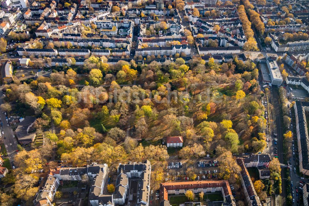 Dortmund von oben - Parkanlage im Ortsteil Westpark in Dortmund im Bundesland Nordrhein-Westfalen, Deutschland