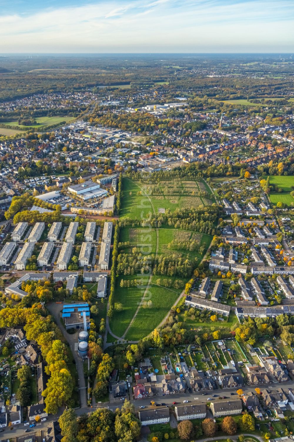 Luftbild Bottrop - Parkanlage Prosperpark im Ortsteil Stadtmitte in Bottrop im Bundesland Nordrhein-Westfalen, Deutschland