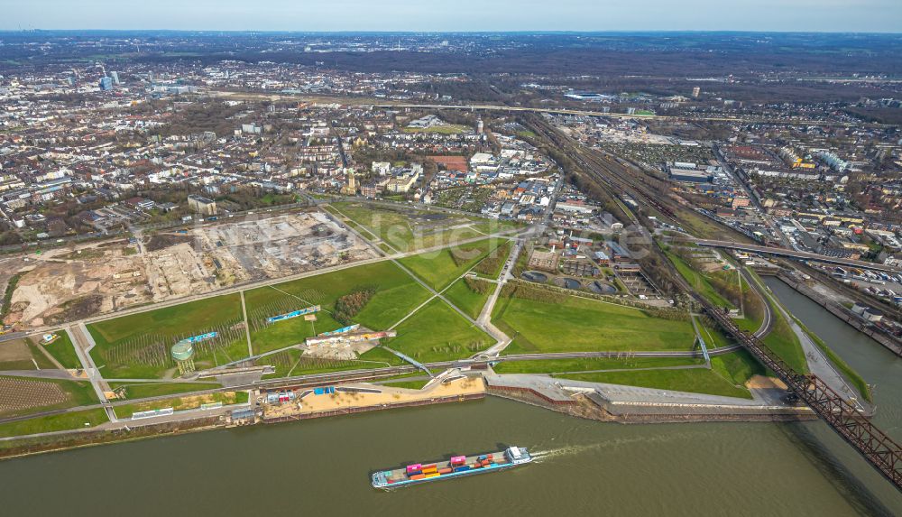 Luftbild Duisburg - Parkanlage Rheinpark im Ortsteil Duisburg Mitte in Duisburg im Bundesland Nordrhein-Westfalen, Deutschland