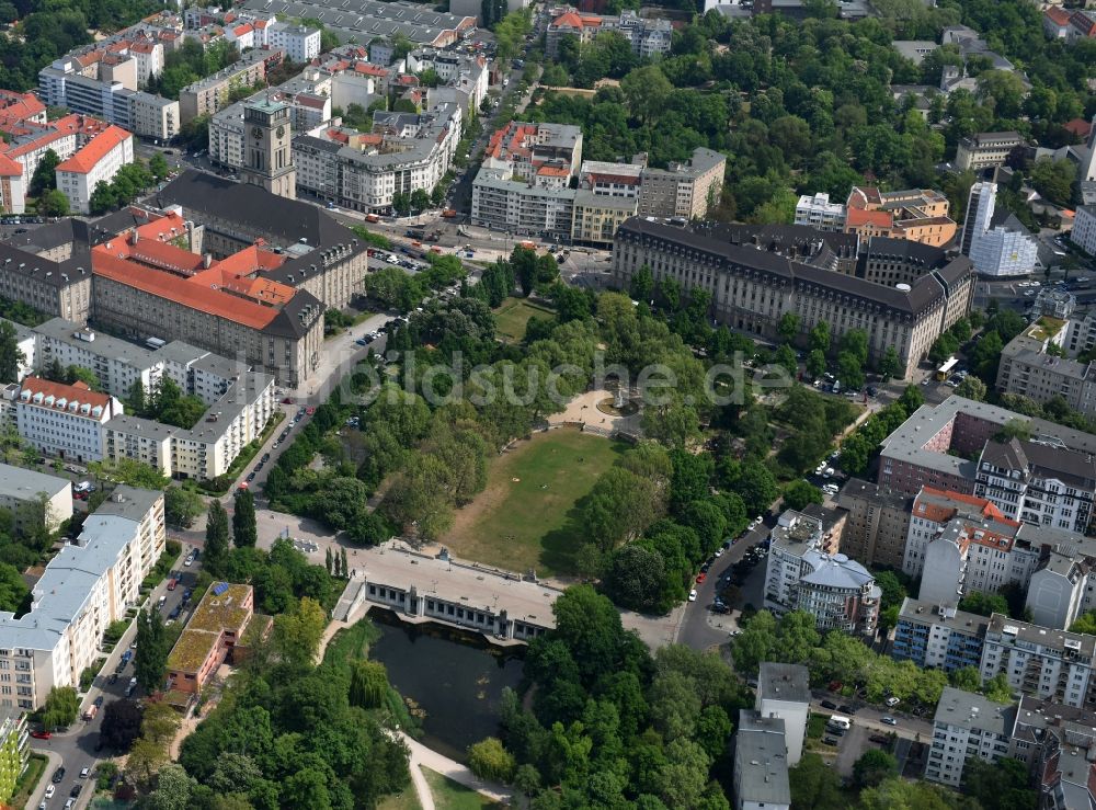 Berlin von oben - Parkanlage Rudolph-Wilde-Park im Bezirk Schöneberg in Berlin