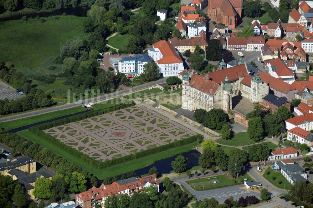 Luftbild Güstrow - Parkanlage des Schloßgarten in Güstrow im Bundesland Mecklenburg-Vorpommern