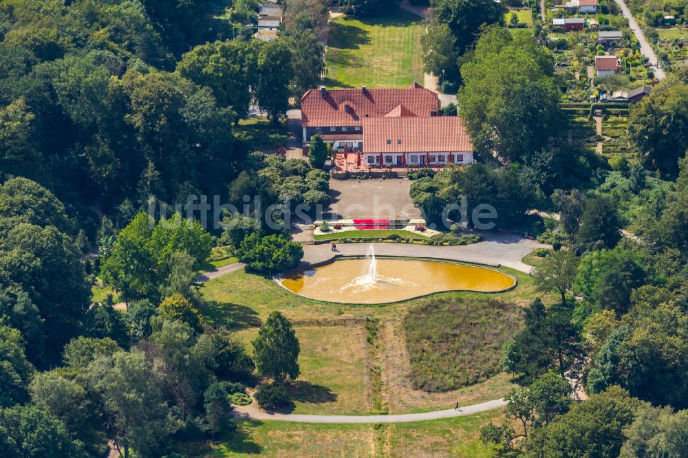 Bottrop von oben - Parkanlage des Stadtgarten in Bottrop im Bundesland Nordrhein-Westfalen, Deutschland