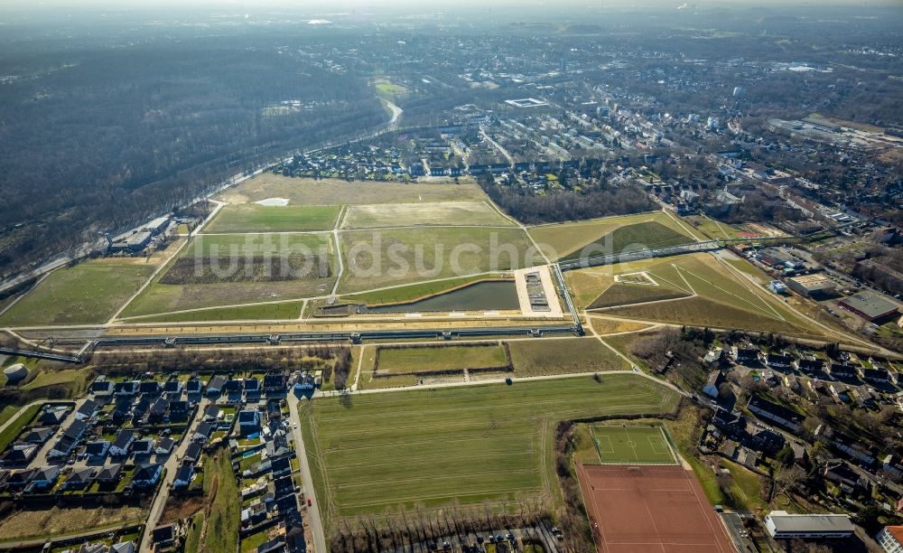 Luftaufnahme Gelsenkirchen - Parkanlage des Stadtteilpark im Ortsteil Hassel in Gelsenkirchen im Bundesland Nordrhein-Westfalen, Deutschland