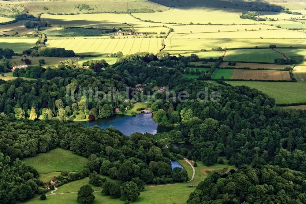 Luftbild Stourton - Parkanlage Stourhead Gardens in Stourton in Vereinigtes Königreich