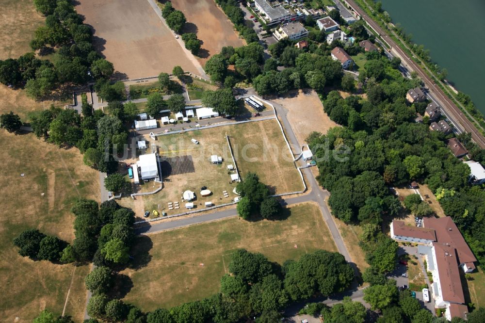 Mainz aus der Vogelperspektive: Parkanlage des Volksparks in Mainz im Bundesland Rheinland-Pfalz