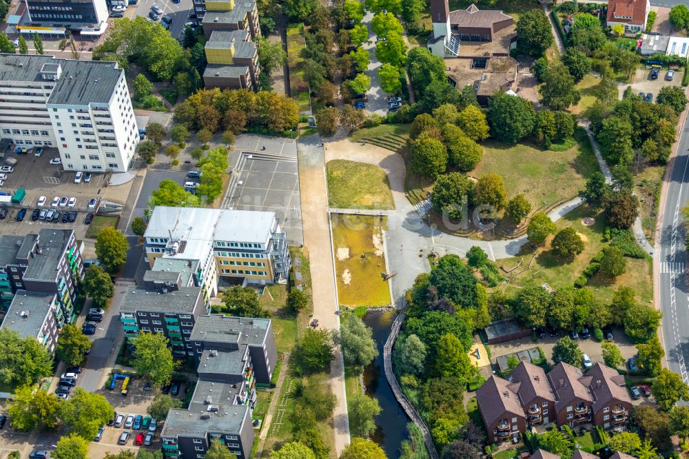 Bergkamen aus der Vogelperspektive: Parkanlage Wasserpark Bergkamen in Bergkamen im Bundesland Nordrhein-Westfalen, Deutschland