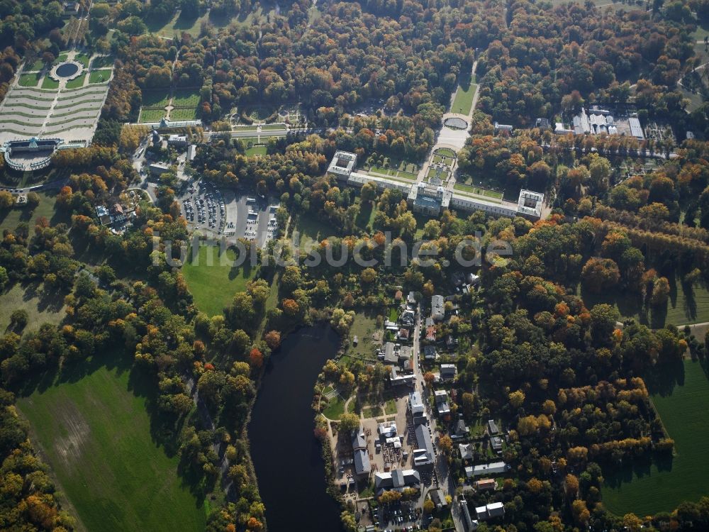 Luftbild Potsdam - Parkanlagen am Palais der Neuen Orangerie in Potsdam im Bundesland Brandenburg