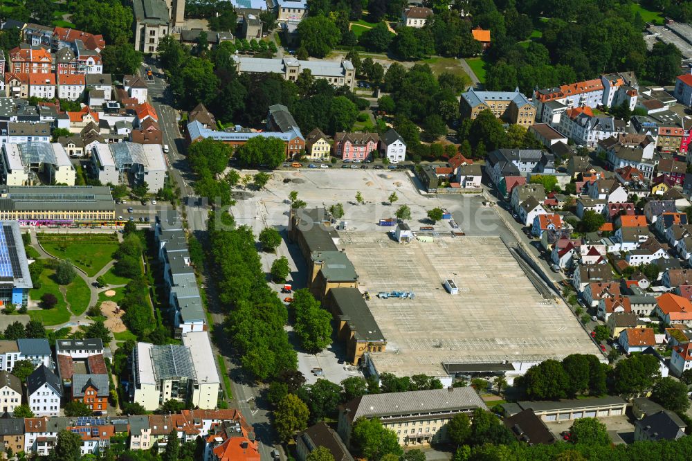 Bielefeld aus der Vogelperspektive: Parkdeck auf dem Einkaufszentrum in Bielefeld im Bundesland Nordrhein-Westfalen, Deutschland