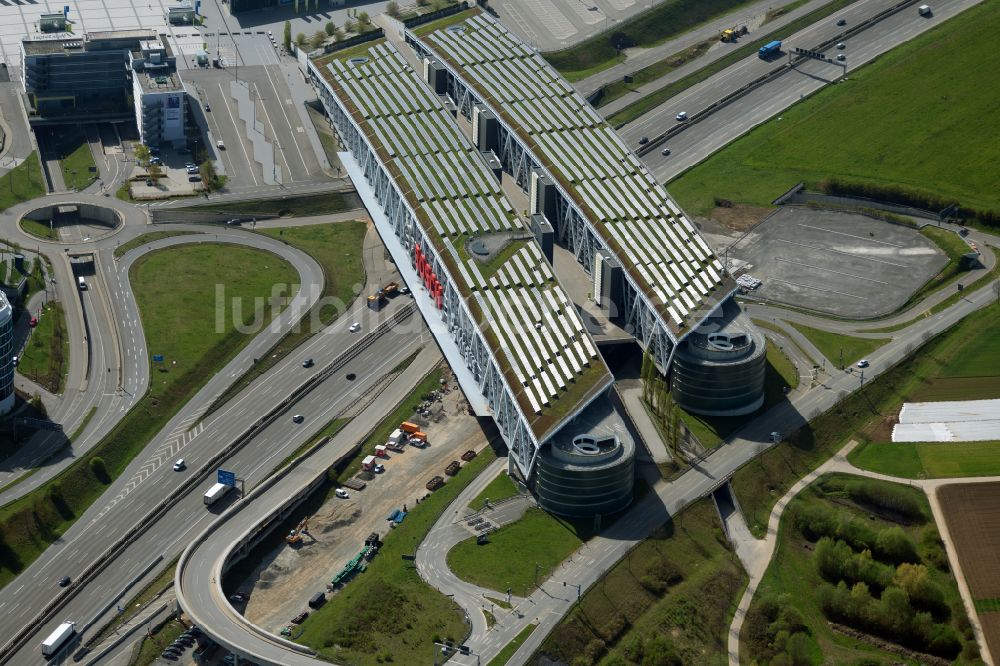 Luftbild Stuttgart - Parkdeck auf dem Gebäude des Bosch Parkhauses in Stuttgart im Bundesland Baden-Württemberg