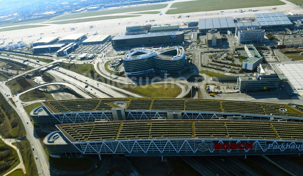 Luftbild Stuttgart - Parkdeck auf dem Gebäude des Parkhauses am Flughafen- Gelände in Stuttgart im Bundesland Baden-Württemberg