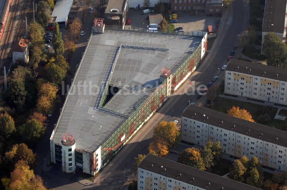 Hennigsdorf aus der Vogelperspektive: Parkhaus