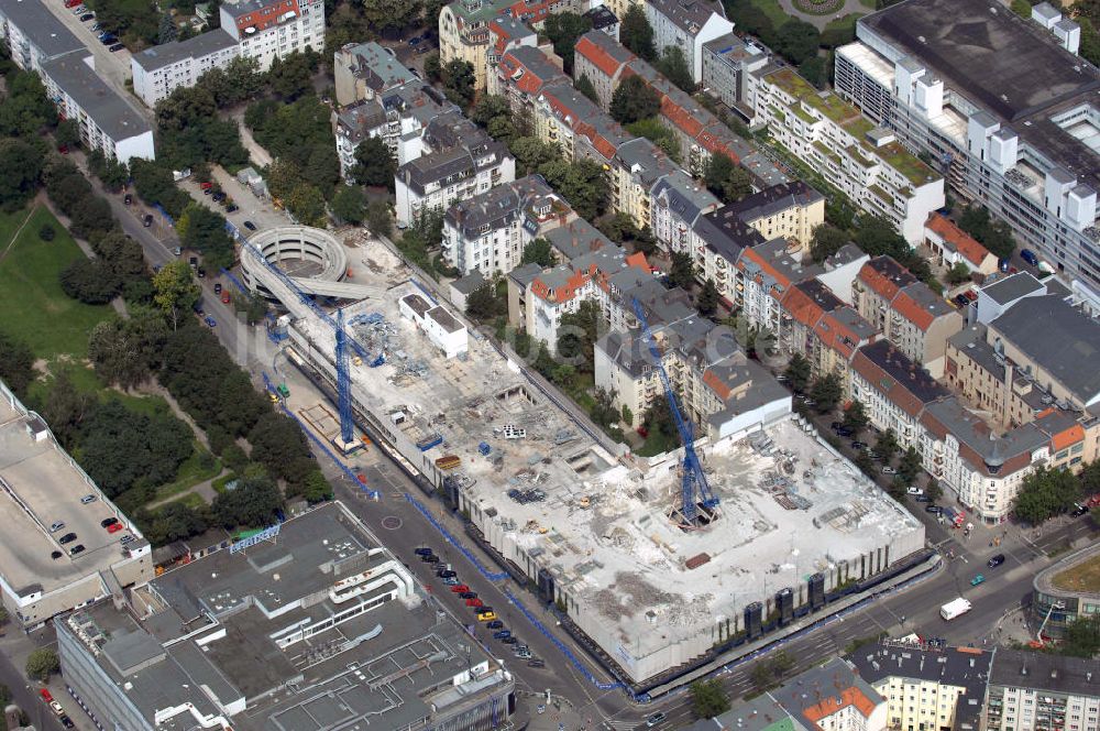 Berlin aus der Vogelperspektive: Parkhaus über dem Karstadt Warenhaus Schloßstraße Berlin-Steglitz