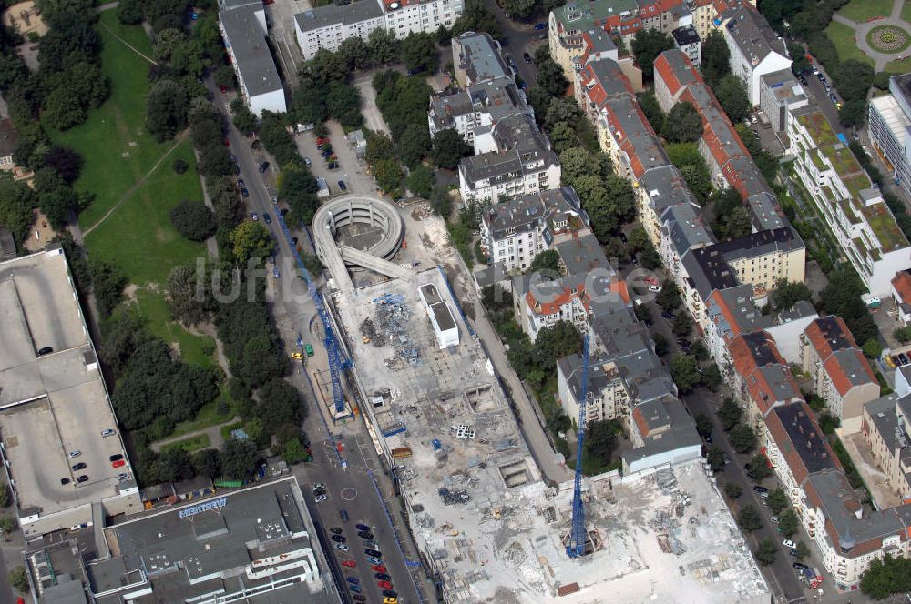 Luftbild Berlin - Parkhaus über dem Karstadt Warenhaus Schloßstraße Berlin-Steglitz