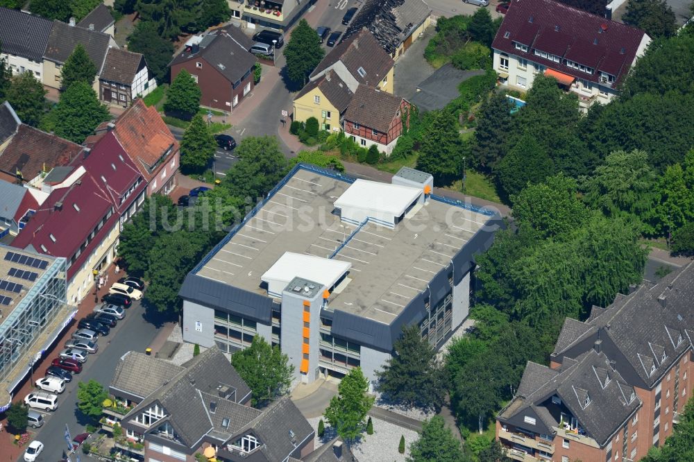 Kamen aus der Vogelperspektive: Parkhaus an der Kämerstraße Ecke Nordenmauer in der Innenstadt von Kamen im Bundesland Nordrhein-Westfalen