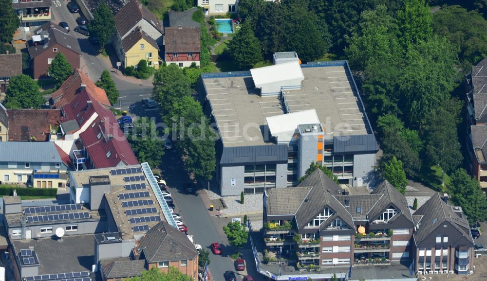 Kamen von oben - Parkhaus an der Kämerstraße Ecke Nordenmauer in der Innenstadt von Kamen im Bundesland Nordrhein-Westfalen