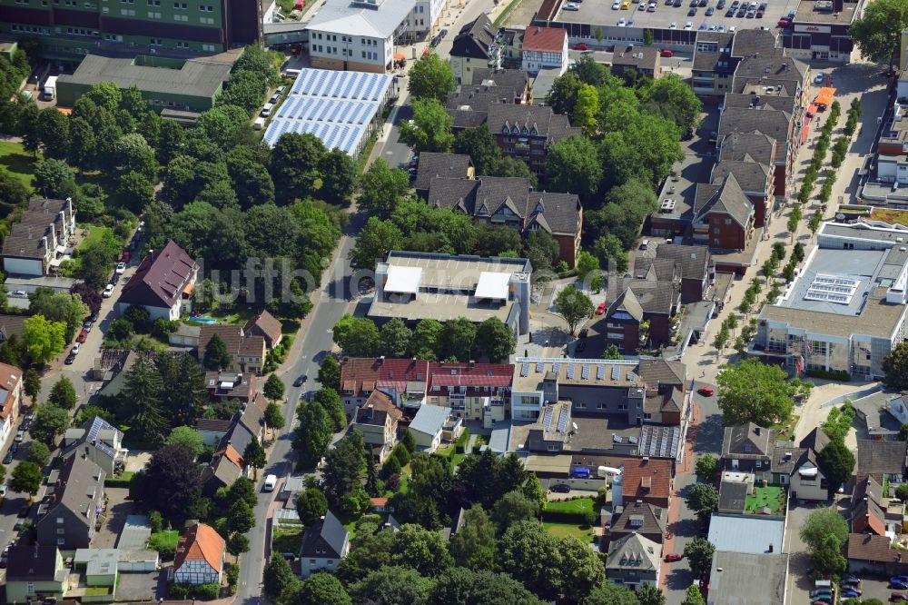 Kamen von oben - Parkhaus an der Kämerstraße Ecke Nordenmauer in der Innenstadt von Kamen im Bundesland Nordrhein-Westfalen