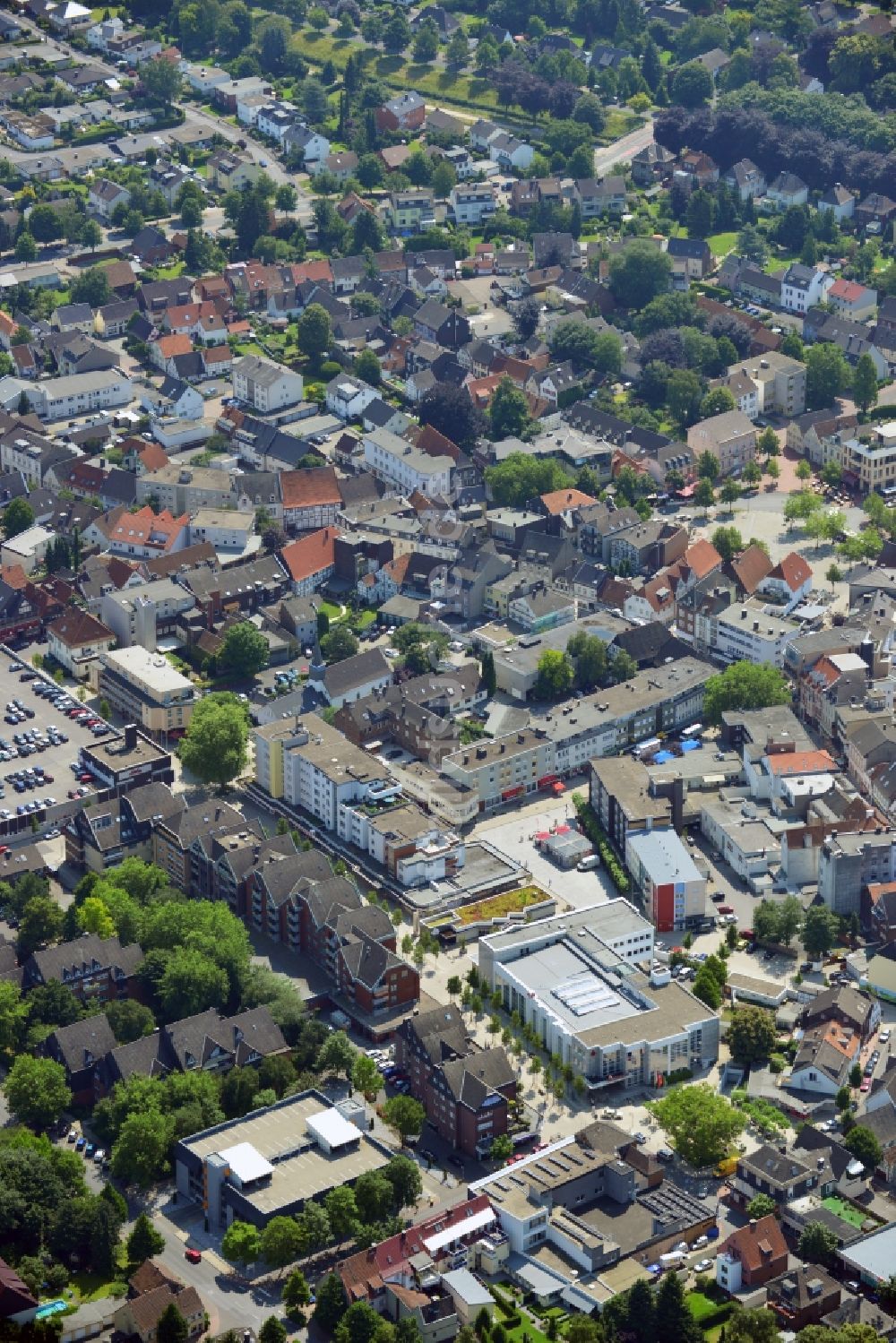 Luftaufnahme Kamen - Parkhaus an der Kämerstraße Ecke Nordenmauer in der Innenstadt von Kamen im Bundesland Nordrhein-Westfalen