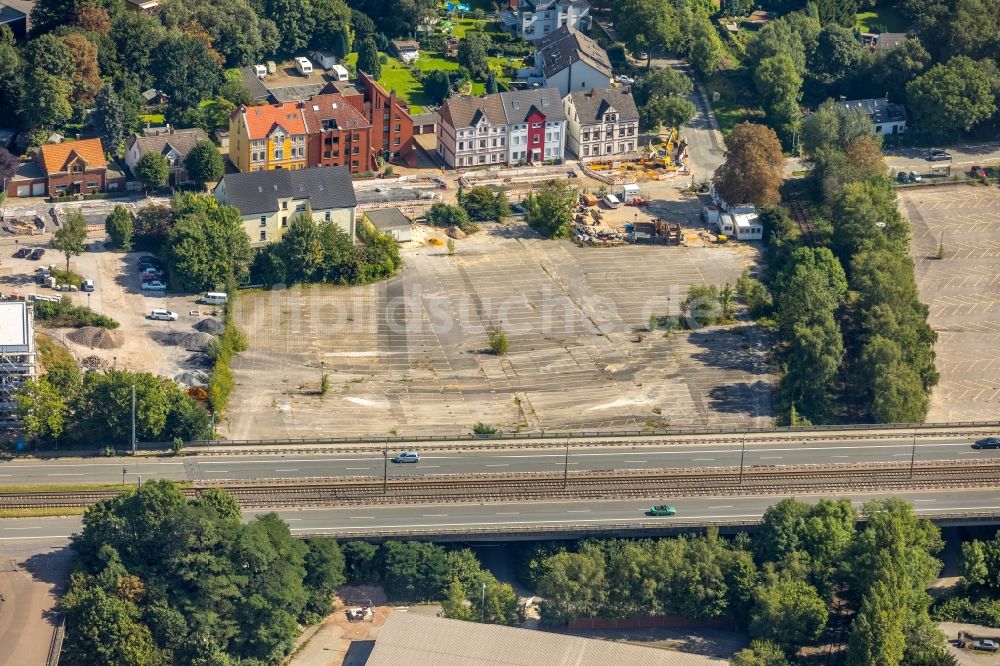 Luftbild Bochum - Parkplatz und Abstellfläche für Automobile in Bochum im Bundesland Nordrhein-Westfalen, Deutschland