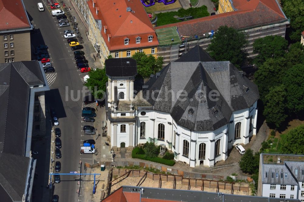 Berlin Mitte aus der Vogelperspektive: Parochialkirche an der Klosterstraße Ecke Parochialstraße in Berlin-Mitte