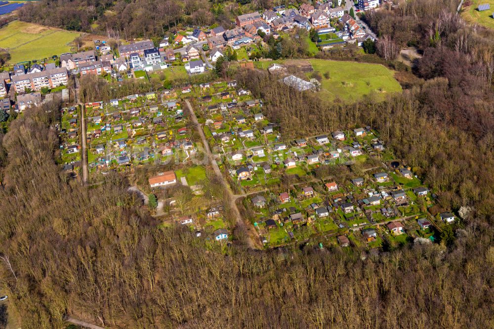 Bottrop von oben - Parzellen einer Kleingartenanlage Kleingärtnerverein Am Quellenbusch e.V. in Bottrop im Bundesland Nordrhein-Westfalen, Deutschland