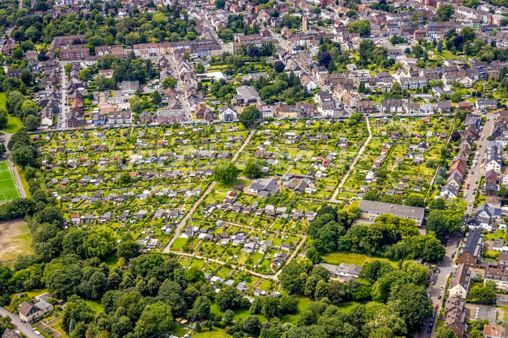 Oberhausen von oben - Parzellen einer Kleingartenanlage in Oberhausen im Bundesland Nordrhein-Westfalen, Deutschland