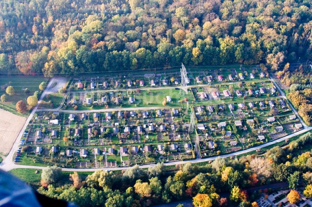 Rheinstetten von oben - Parzellen einer Kleingartenanlage im Ortsteil Forchheim in Rheinstetten im Bundesland Baden-Württemberg