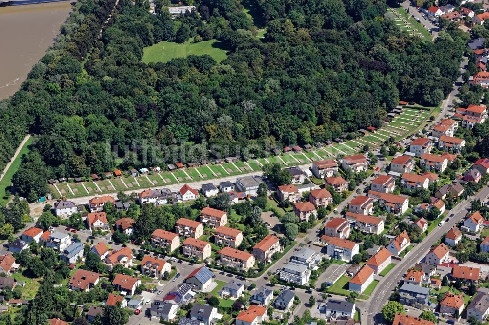 Ingolstadt von oben - Parzellen der Kleingartenanlage in der Rankestraße am Luitpoldpark in Ingolstadt im Bundesland Bayern