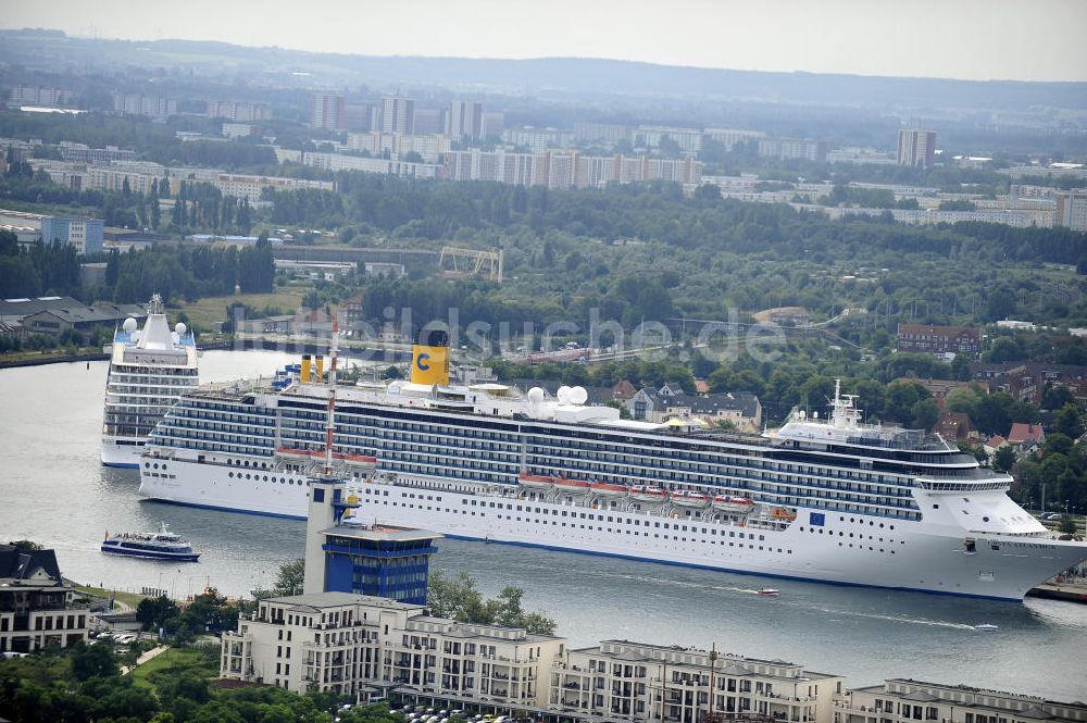 Rostock - Warnemünde aus der Vogelperspektive: Passagierschiff COSTA ATLANTICA im Kreuzfahrt- Hafen von Rostock - Warnemünde