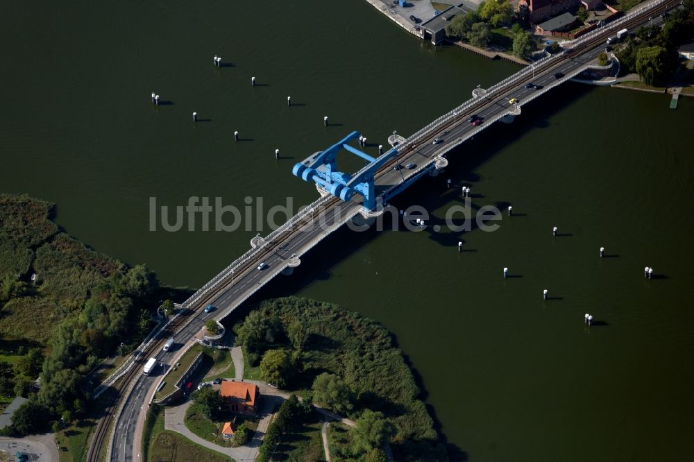 Luftbild Wolgast - Peenebrücke in Wolgast im Bundesland Mecklenburg-Vorpommern