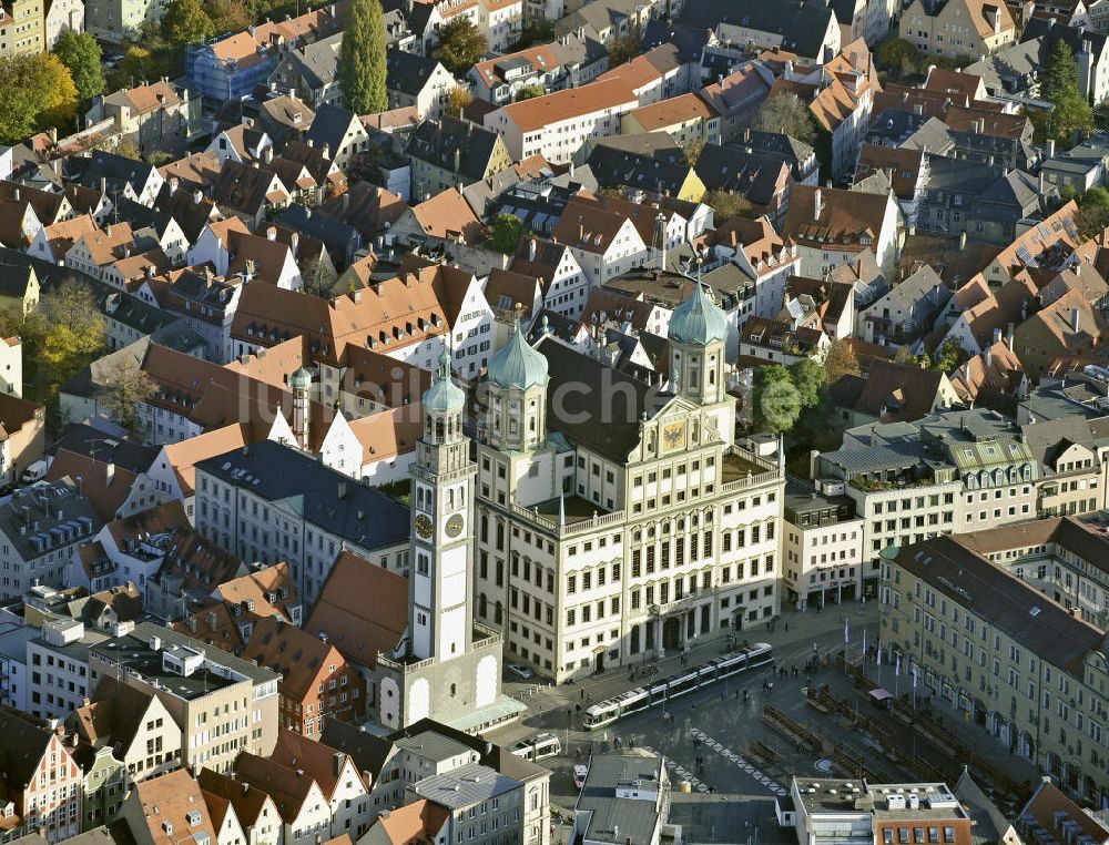 Luftbild Augsburg - Perlachturm und Rathaus Augsburg