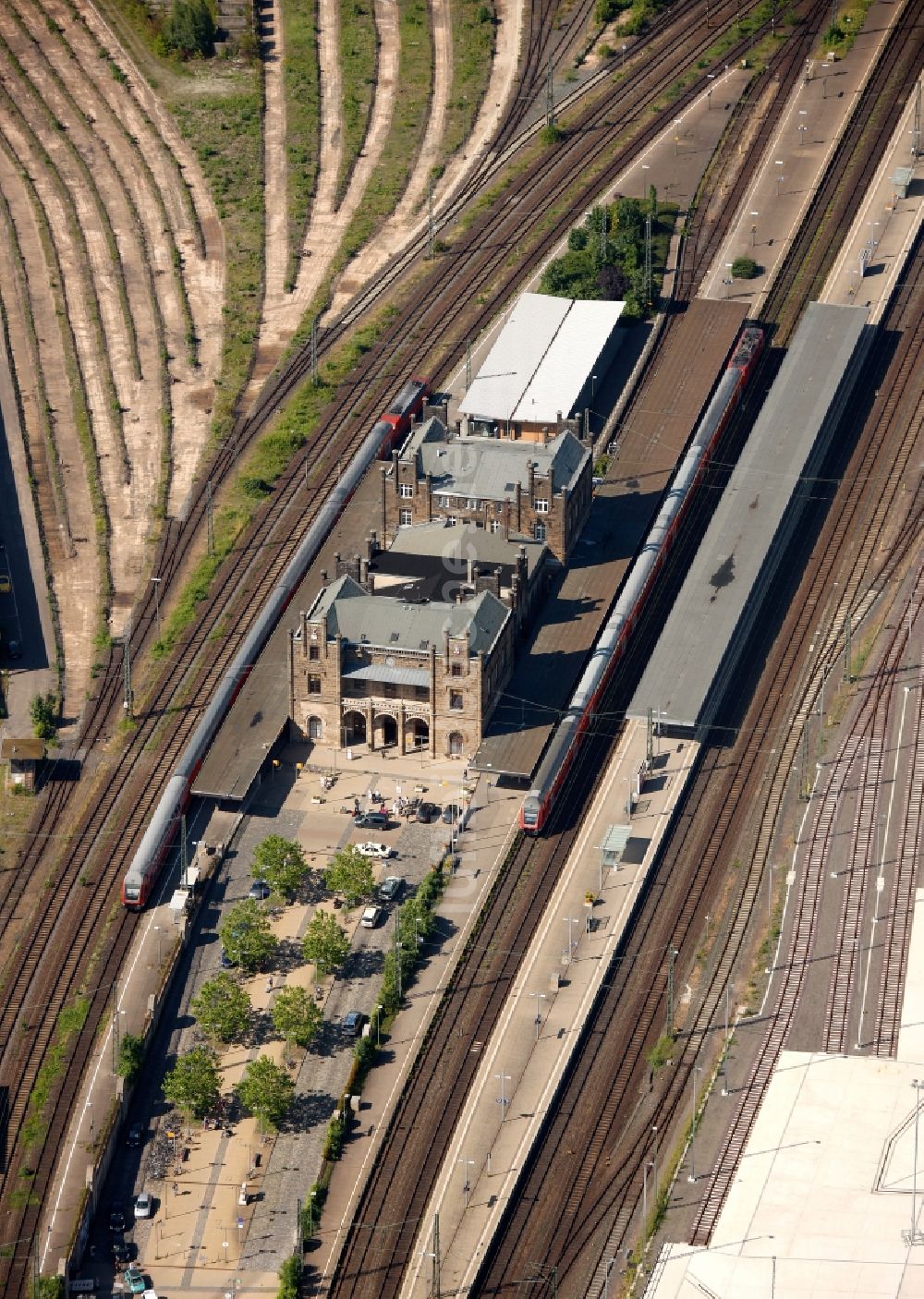 Luftaufnahme Minden - Personennah- und Fern- Verkehrs Bahnhof Minden (Westfalen) in Minden im Bundesland Nordrhein-Westfalen