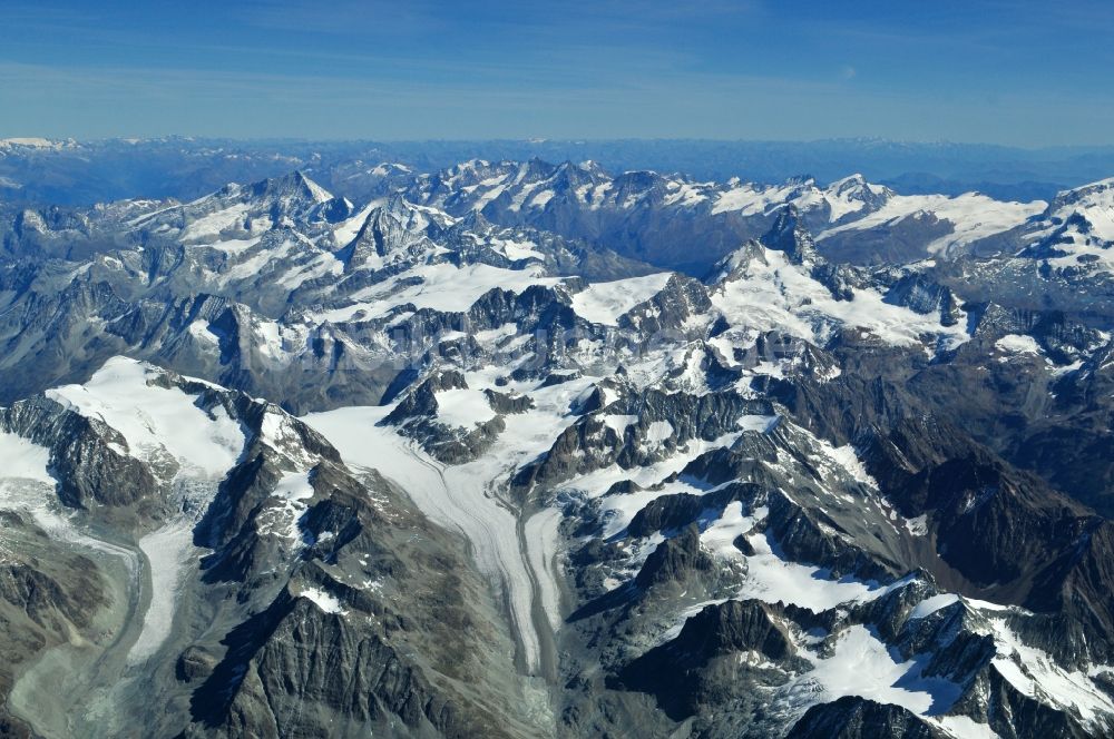 Luftaufnahme Arolla - Petit Mont Collon bei Arolla im Kanton Wallis in der Schweiz