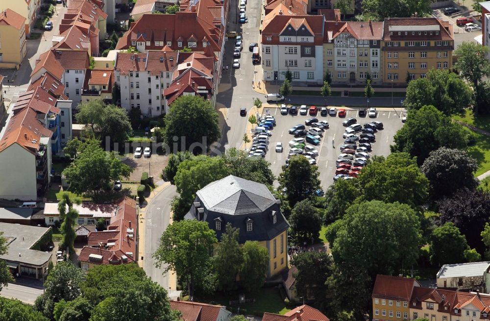 Luftaufnahme Arnstadt - Pfarrkirche Christi Himmelfahrt an der Krappgartenstrasse in Arnstadt im Bundesland Thüringen