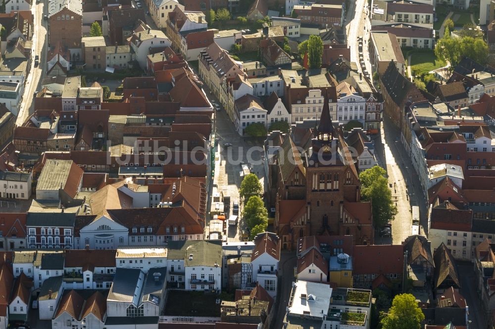 Güstrow aus der Vogelperspektive: Pfarrkirche St. Marien in Güstrow im Bundesland Mecklenburg-Vorpommern