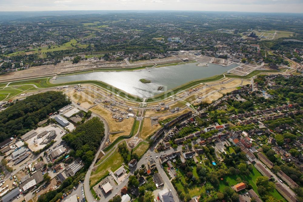 Dortmund von oben - Phoenix-See im Stadtteil Hörde auf dem ehemaligen Gelände der Hermannshütte in Dortmund im Bundesland Nordrhein-Westfalen