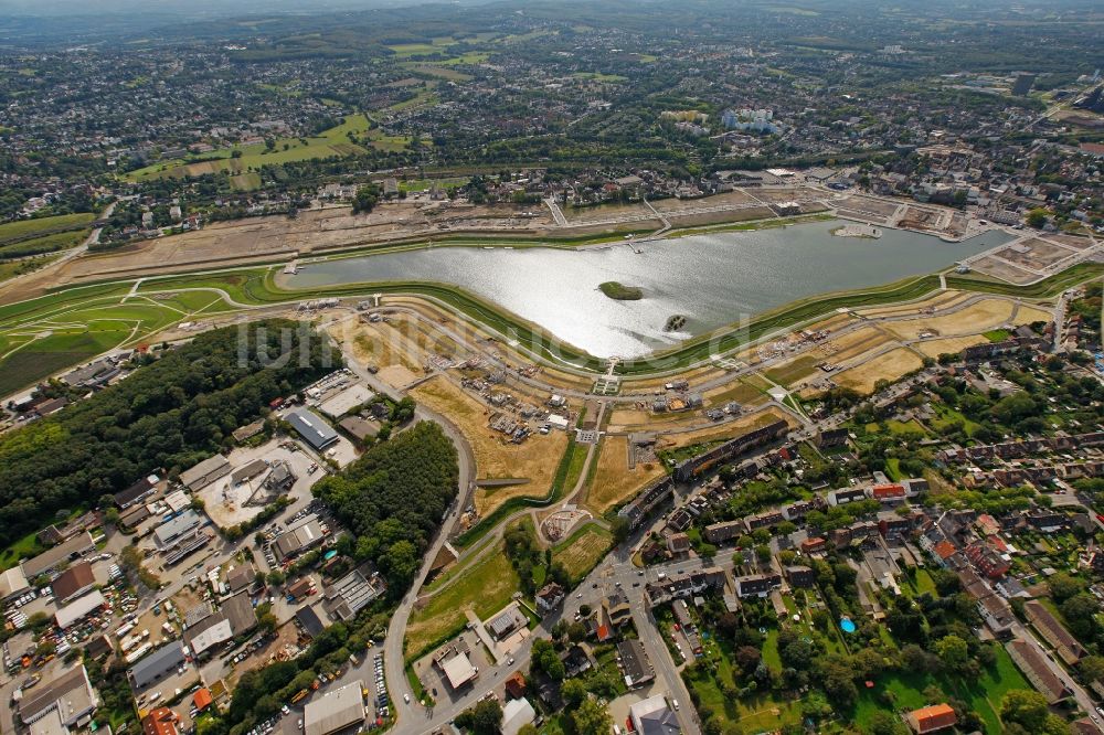 Dortmund aus der Vogelperspektive: Phoenix-See im Stadtteil Hörde auf dem ehemaligen Gelände der Hermannshütte in Dortmund im Bundesland Nordrhein-Westfalen