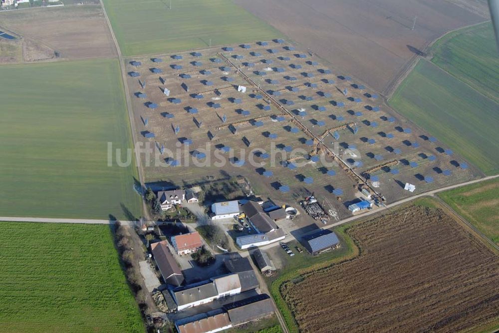 Adelschlag von oben - Photovoltaikanlage in Adelschlag