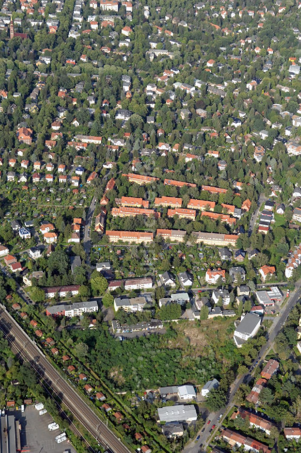 Luftaufnahme Berlin - Planfläche an der Hildburghauser Strasse in Berlin-Lankwitz