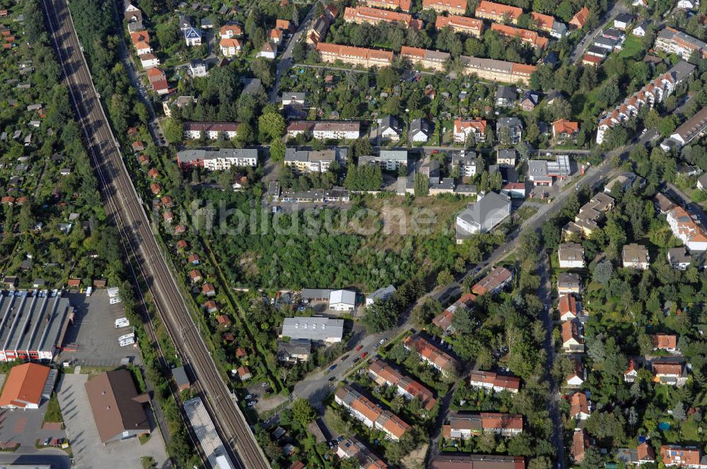 Berlin aus der Vogelperspektive: Planfläche an der Hildburghauser Strasse in Berlin-Lankwitz