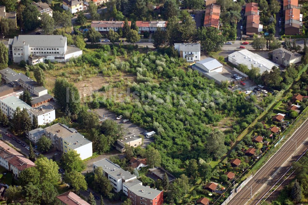 Berlin von oben - Planfläche an der Hildburghauser Strasse in Berlin-Lankwitz