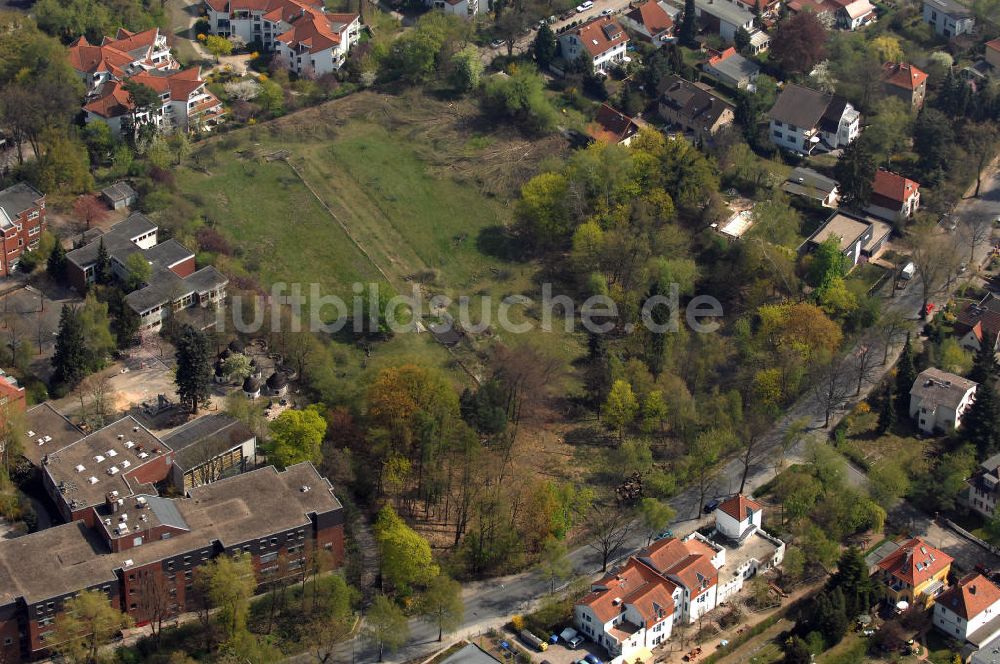 Luftbild Berlin - Planungs- und Baufläche für Einfamilienhäuser an der Frohnauer Strasse in 13467 Berlin