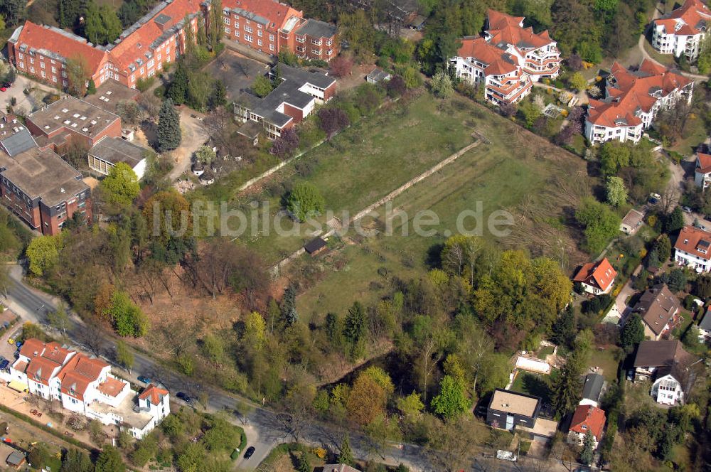 Berlin von oben - Planungs- und Baufläche für Einfamilienhäuser an der Frohnauer Strasse in 13467 Berlin