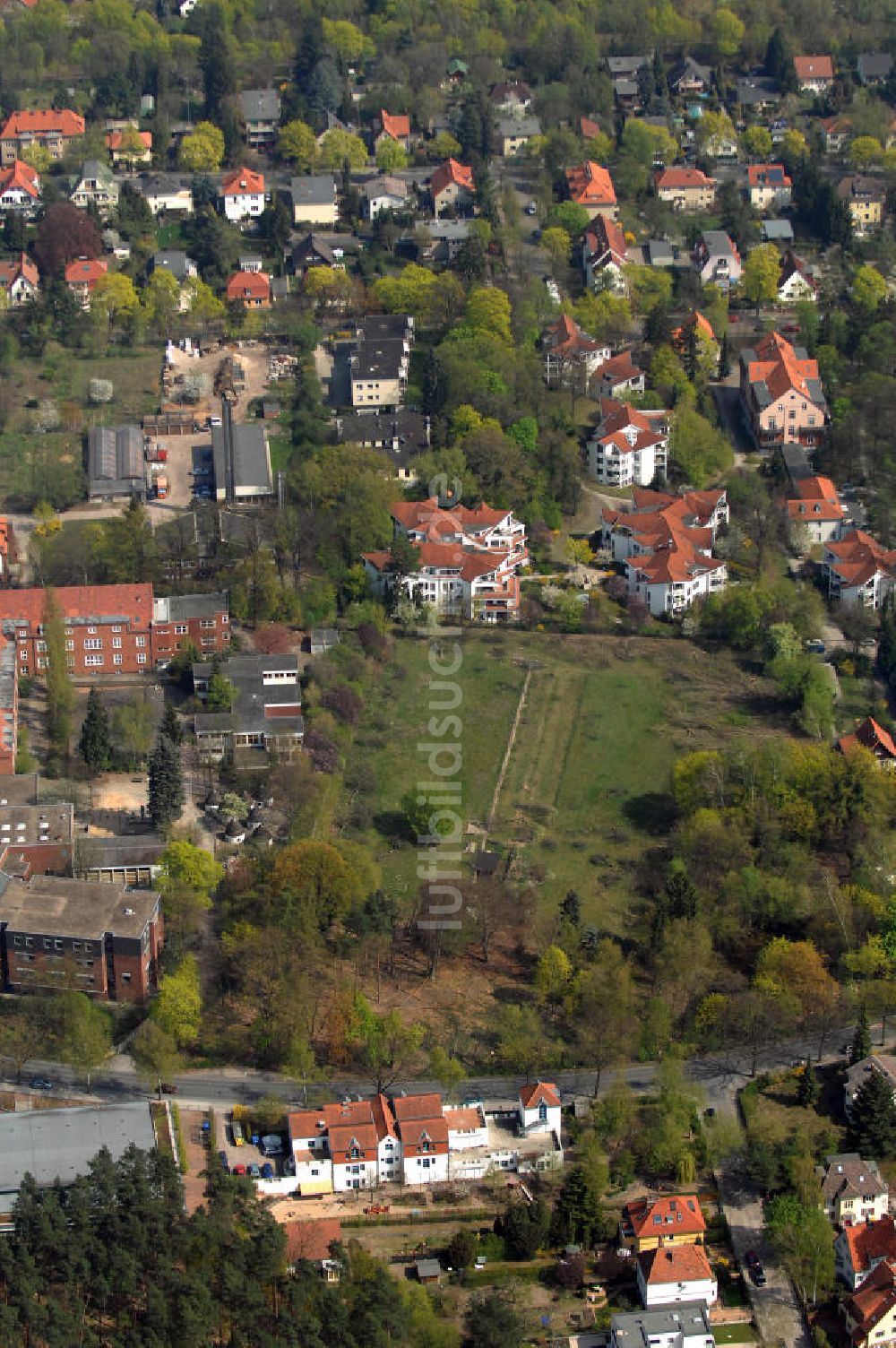 Berlin von oben - Planungs- und Baufläche für Einfamilienhäuser an der Frohnauer Strasse in 13467 Berlin