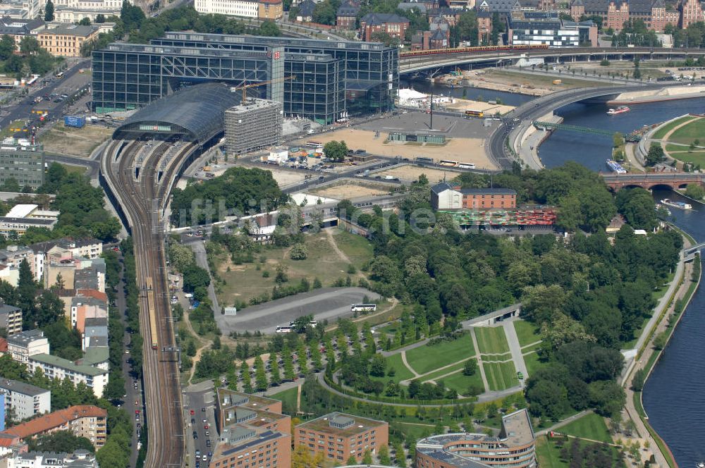 Luftbild Berlin - Planungsfläche für den Neubau des Bundesinnenministeriums in Berlin