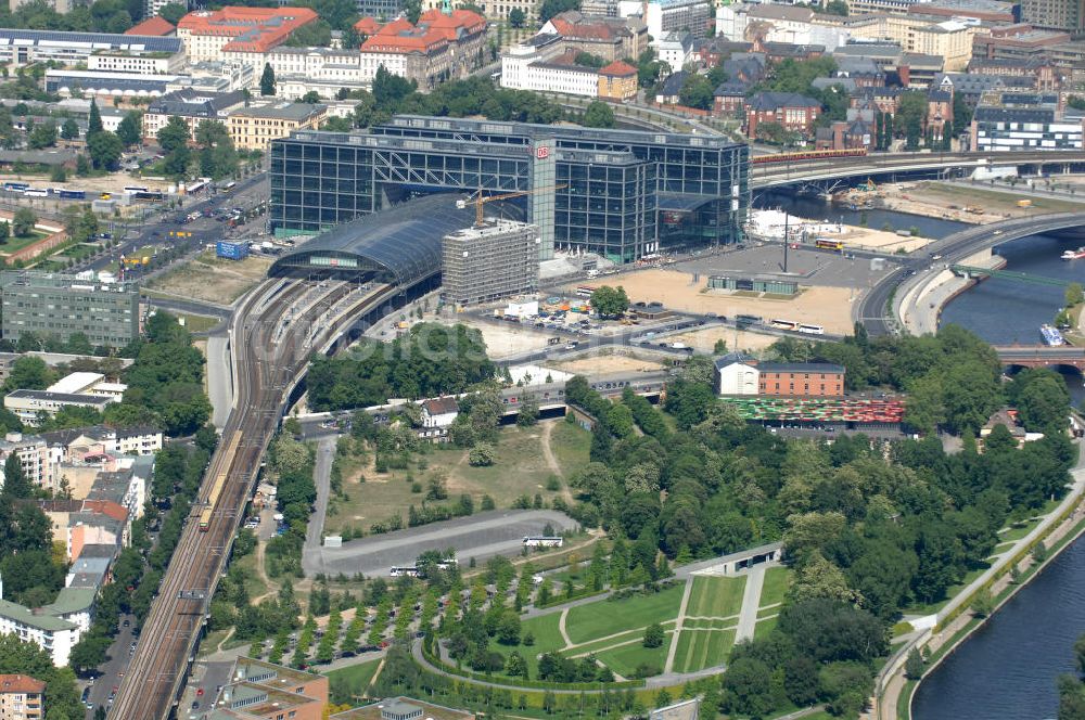 Berlin von oben - Planungsfläche für den Neubau des Bundesinnenministeriums in Berlin