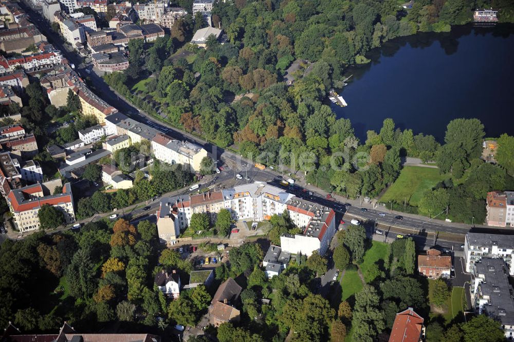 Berlin aus der Vogelperspektive: Planungsfläche Wegenerstraße Berlin - Weißensee