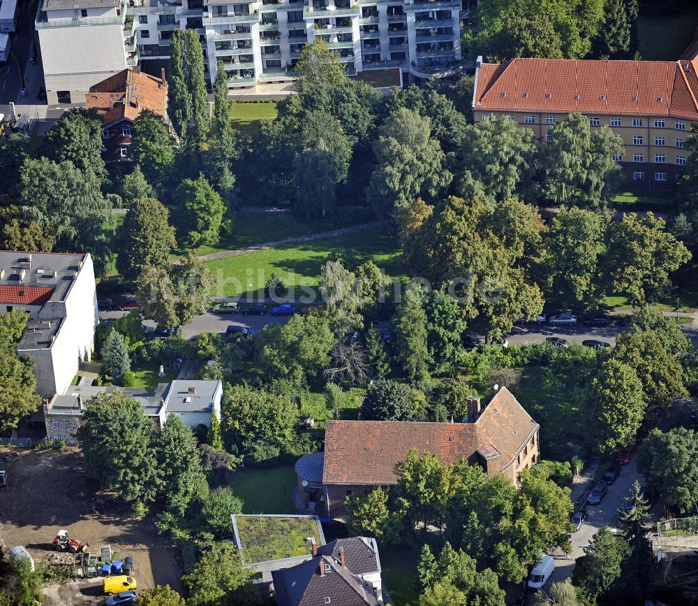 Berlin aus der Vogelperspektive: Planungsfläche Wegenerstraße Berlin - Weißensee