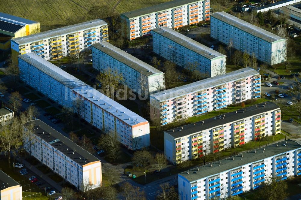 Luftbild Teltow - Plattenbau- Hochhaus- Wohnsiedlung Bodestraße in Teltow im Bundesland Brandenburg, Deutschland