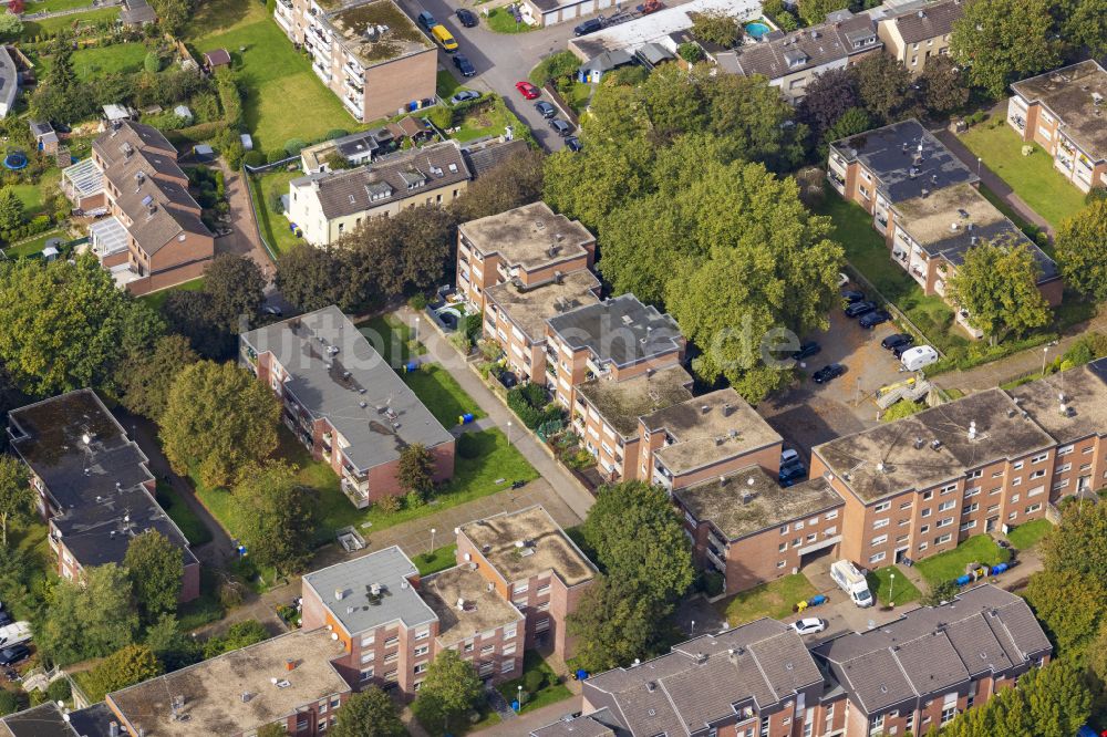 Breyell aus der Vogelperspektive: Plattenbau- Hochhaus- Wohnsiedlung in Breyell im Bundesland Nordrhein-Westfalen, Deutschland